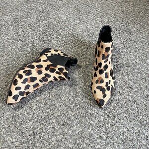 Cole Haan Hara Size 7 B Chelsea Boots Leopard Calf Hair Pointy Slip On Ankle New